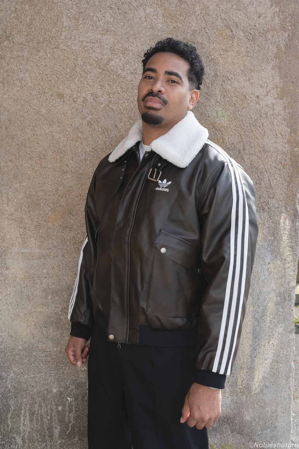 Aviator Leather Jacket – Noir (Édition Limitée)