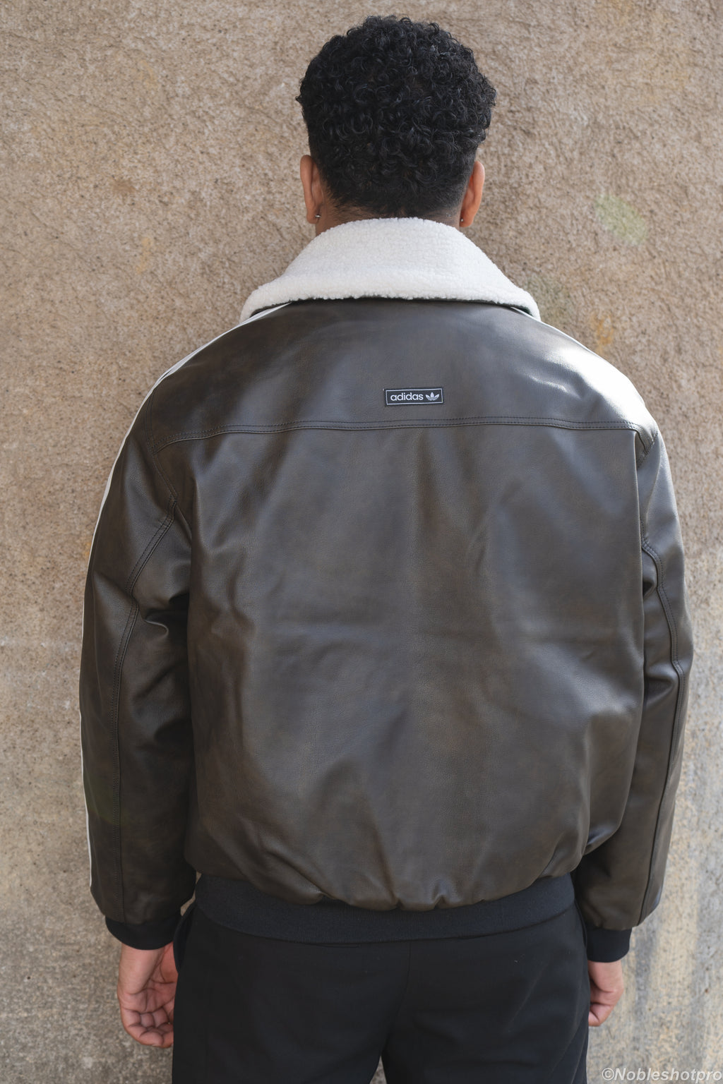Aviator Leather Jacket – Noir (Édition Limitée)
